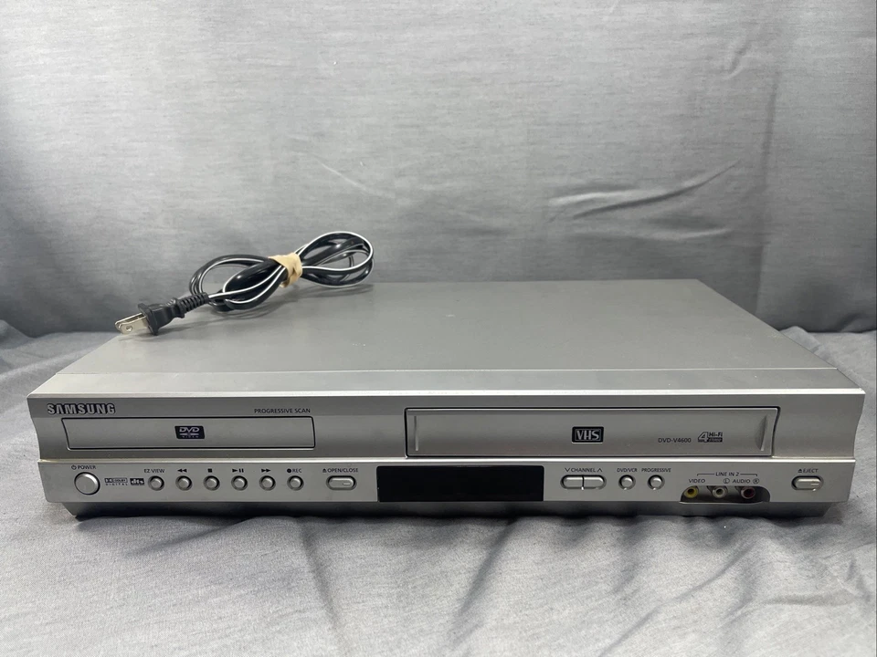 Samsung DVD-V4600C VCR VHS DVD Reproductor Combo 4 Cabezales Hi-Fi VHS FUNCIONA-DVD NO FUNCIONA Foto 2 de 4