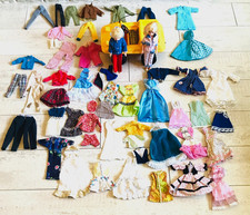 VINTAGE 1960/70er SINDY PUPPENKLEIDUNG - KLEID HOSE UND STRANDBUGGY