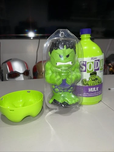 Funko Exclusive: Hulk 3-Liter Funko Soda Marvel Comics Common