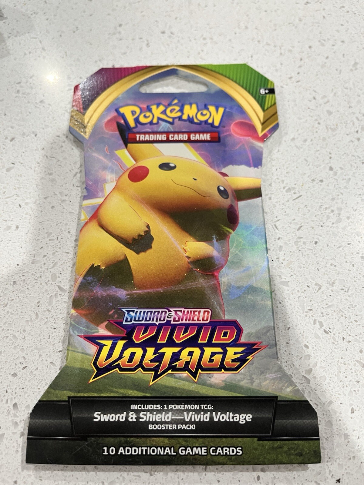 Pokémon TCG Sword and Shield Vivid Voltage Blister Pack