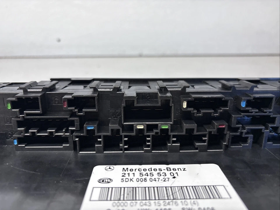 Mercedes-Benz E350 Sam 2007 caja de fusibles relé módulo de control 2115455301 OEM Foto 4 de 4