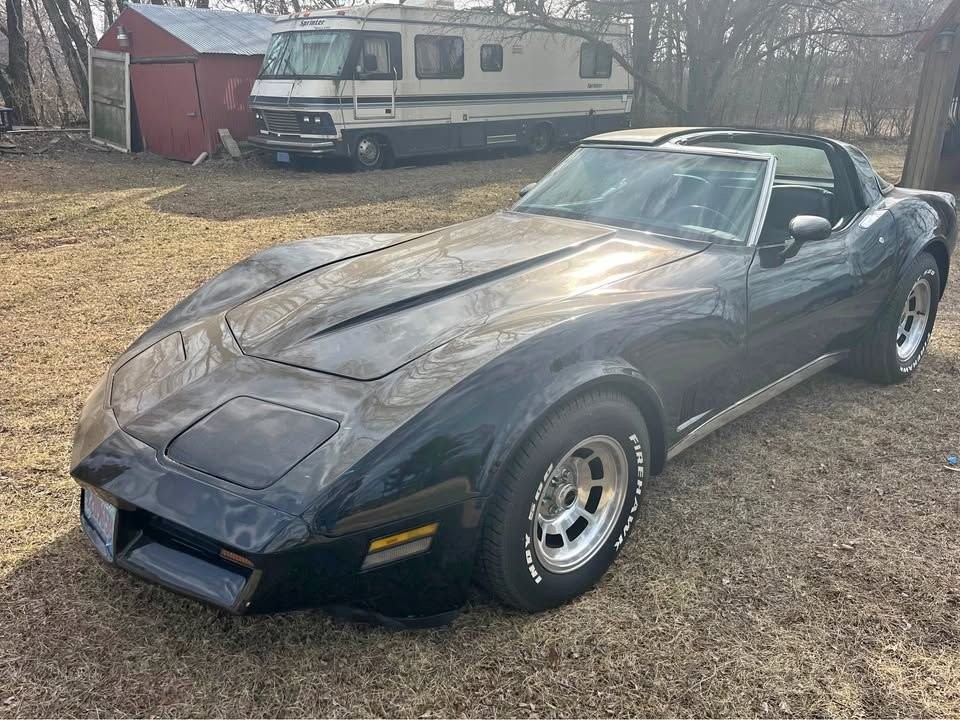 1981 Chevrolet Corvette Rare 4-Speed, T-Tops, All-Original...