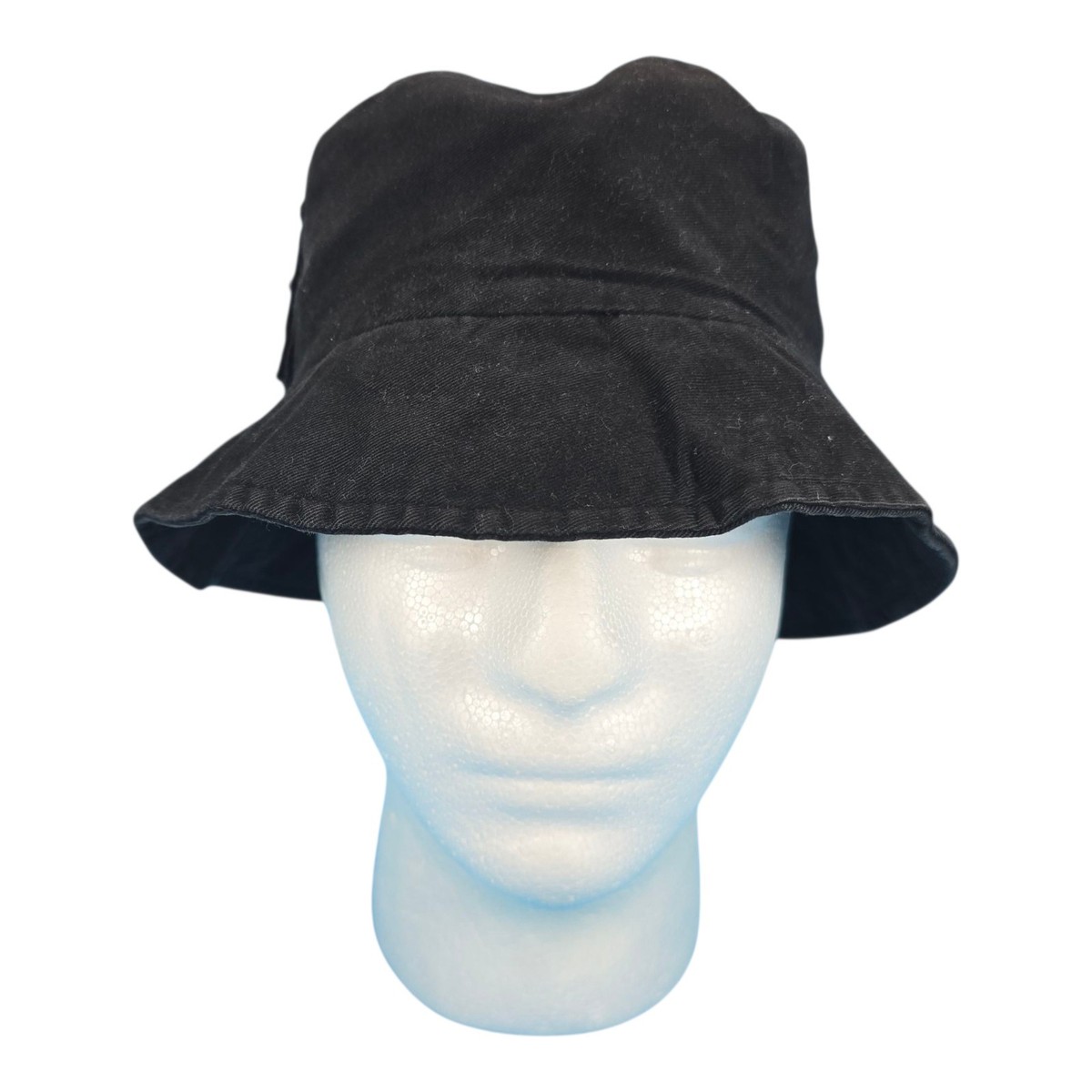 Black Bucket Hat with Pocket - Streetwear Fashion Accessory