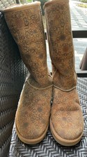 UGG Classic Tall Chestnut Suede Logo Design Sheepskin Lined Size 8
