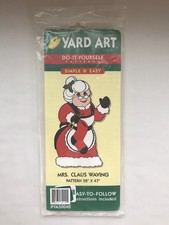 Yard Art Mrs. Clause Waving Do-it-Yourself Pattern Lawn YA30040 - Vintage