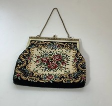 Vintage Floral Petit Point Tapestry Embroidery Clutch With Gold Chain Purse