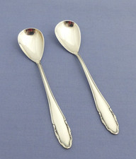 WMF - 2200 - 2 Eisl&ouml;ffel - Kompottl&ouml;ffel - 90er Silber - ca. 12,3 cm