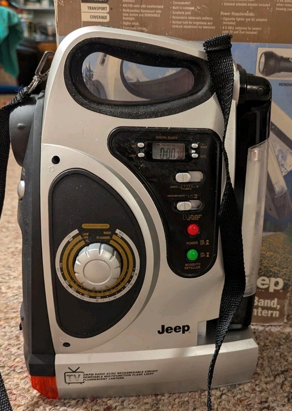 Jeep Portable TV/AM/FM Weatherband Flashlight/Fluorescent Lantern/Clock,Siren