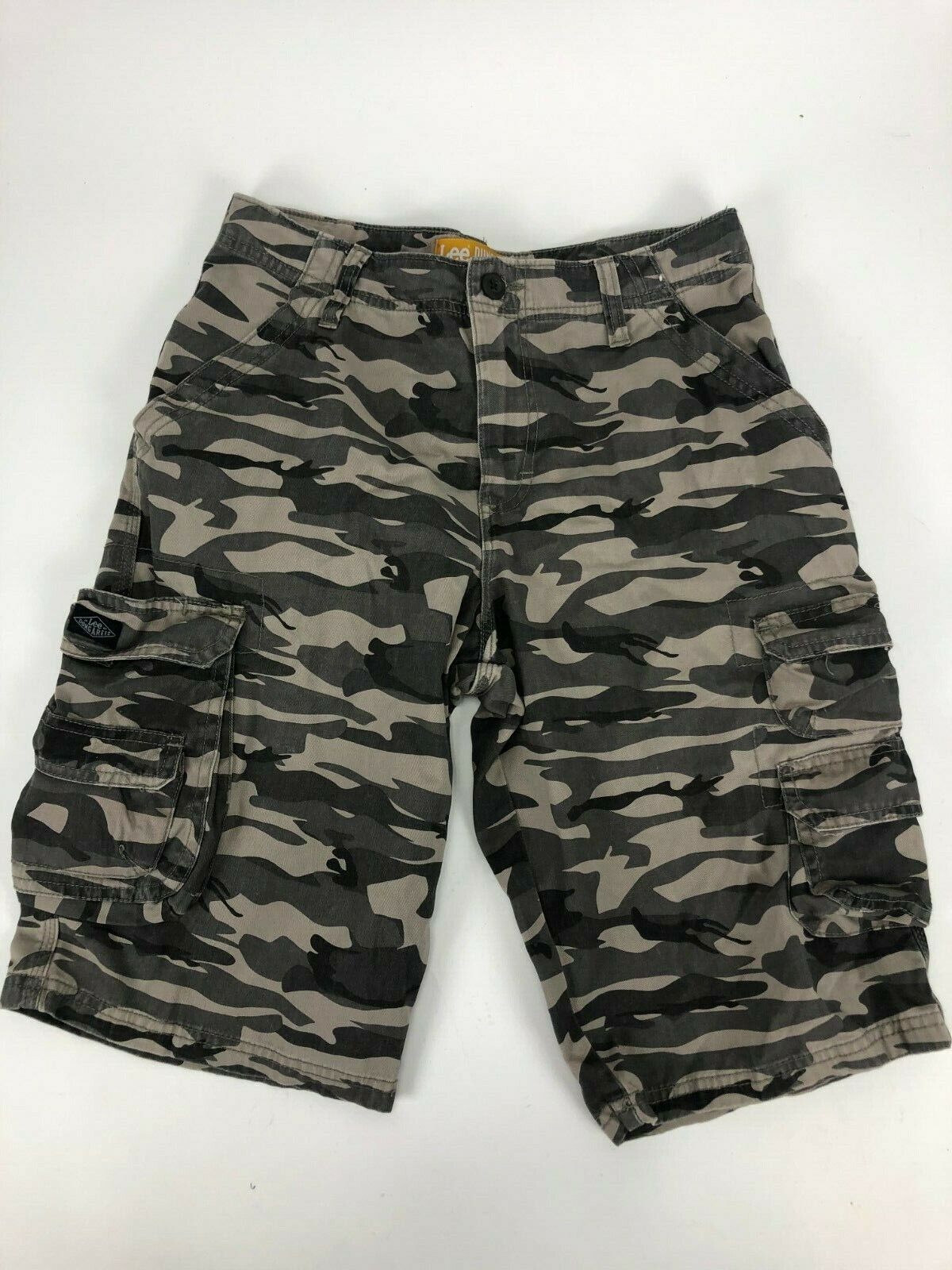 Lee Dungarees Camo Shorts Mens Size 18 R - image 1