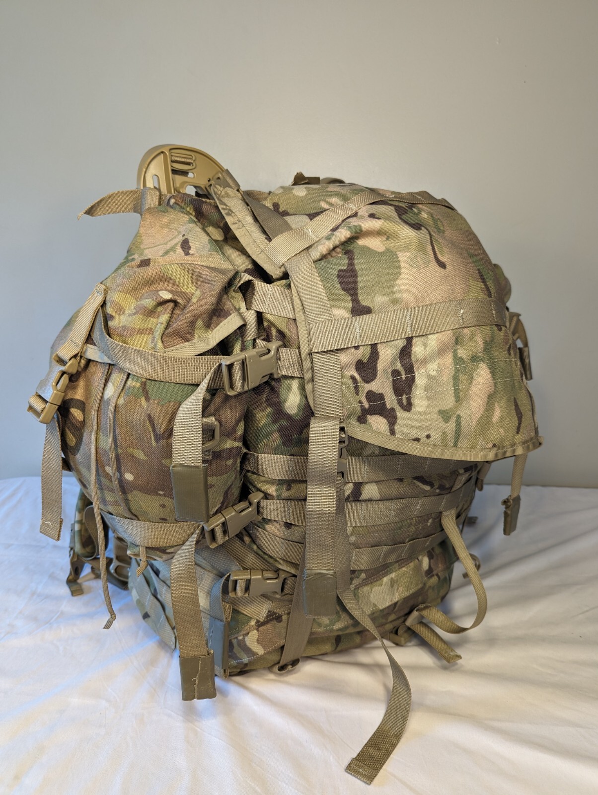 USGI ISSUED MOLLE II LARGE RUCKSACK MULTICAM OCP COMPLETE ASSEMBLY Queue A GoTo