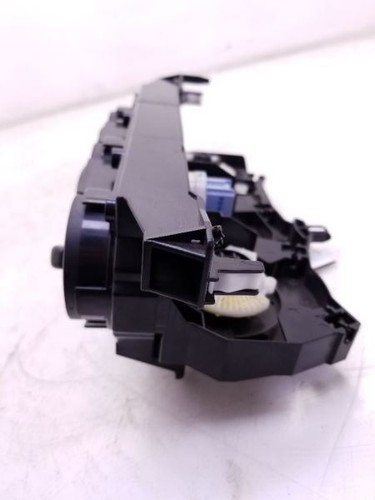 16 17 18 TOYOTA YARIS TEMPERATURE CONTROL SWITCH - Picture 6 of 12