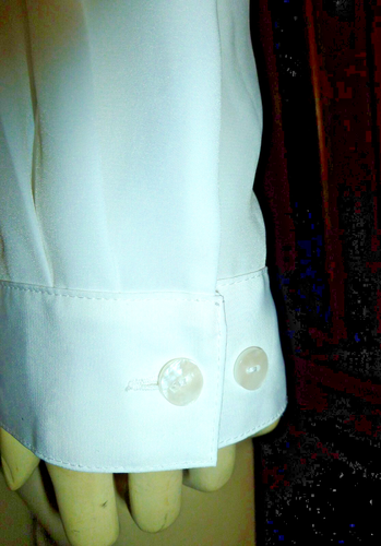 Croft & Barrow XL Bluse Hemd bestickt mit gewelltem Rand irisierende Knöpfe - Bild 6 von 9