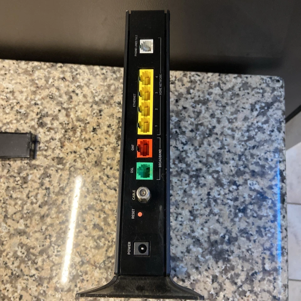 Router inalámbrico WiFi AT&T U-verse 3801HGV 4 puertos DSL 4201-001134-002 con cable Foto 4 de 4