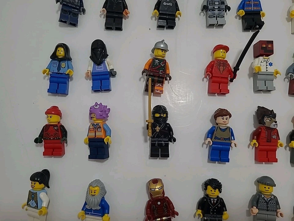 Lote de 50 figuras LEGO minifiguras personalizadas aleatorias Foto 4 de 4