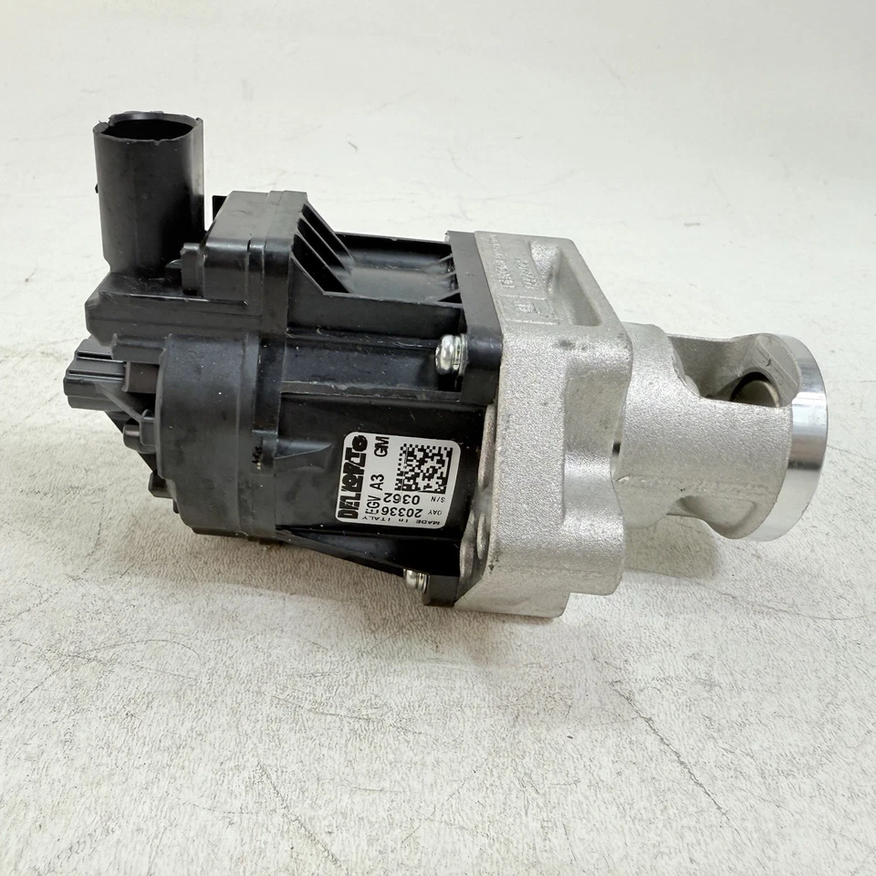 Genuine GM Exhaust Gas Recirculation Valve 55566052 - Image 2 of 4