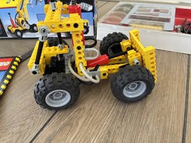 LEGO Technic 8040 Pneumatic Set Vintage 1985 (Incomplete - READ) +FAST SHIPPING!