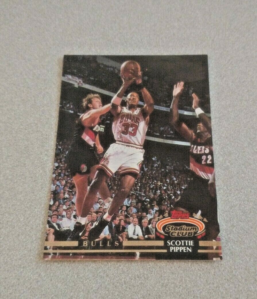 scottie pippen AUTO サイン　ピッペン　　TOPPS 1992-93 Topps Stadium Club #367 Scottie Pippen Chicago Bulls
