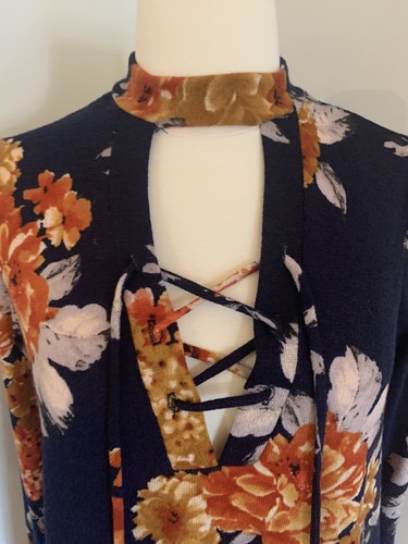 NWOT Gorilla Cat Lace Up Fall Long Sleeve Dress Sz M Navy Blue Floral Pockets - Picture 2 of 6