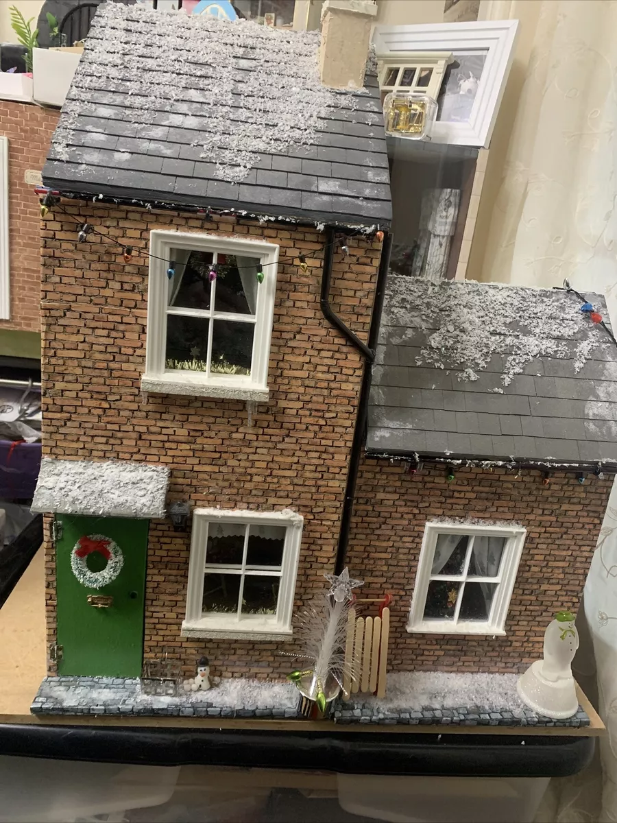 Dolls house cottage outlet