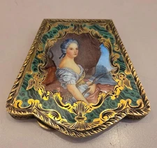 Great enamel scenic 800 silver Italian powder compact, beautiful lady portrait!