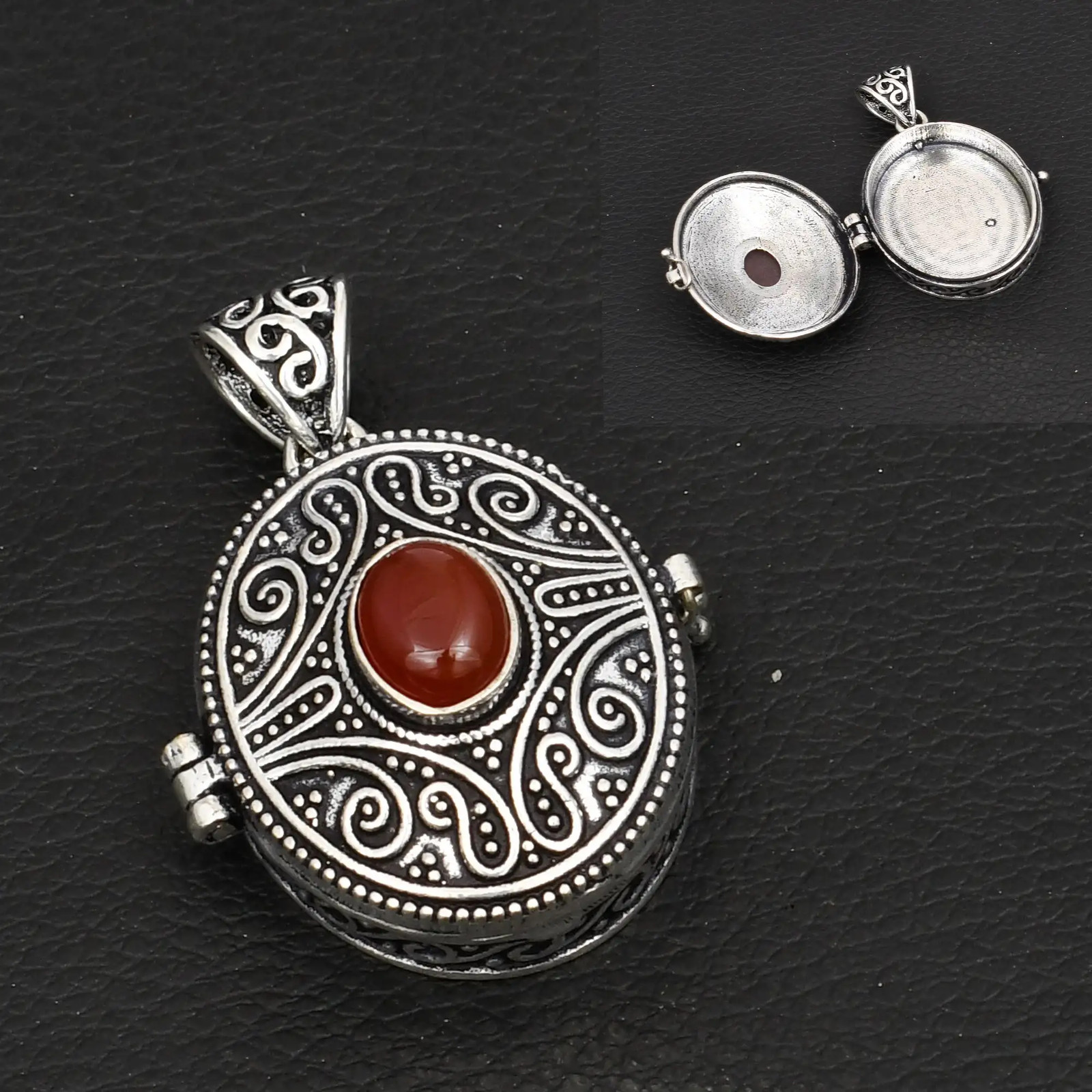 Carnelian Gemstone Handmade Poison Pendant Jewelry For Unisex 1.68