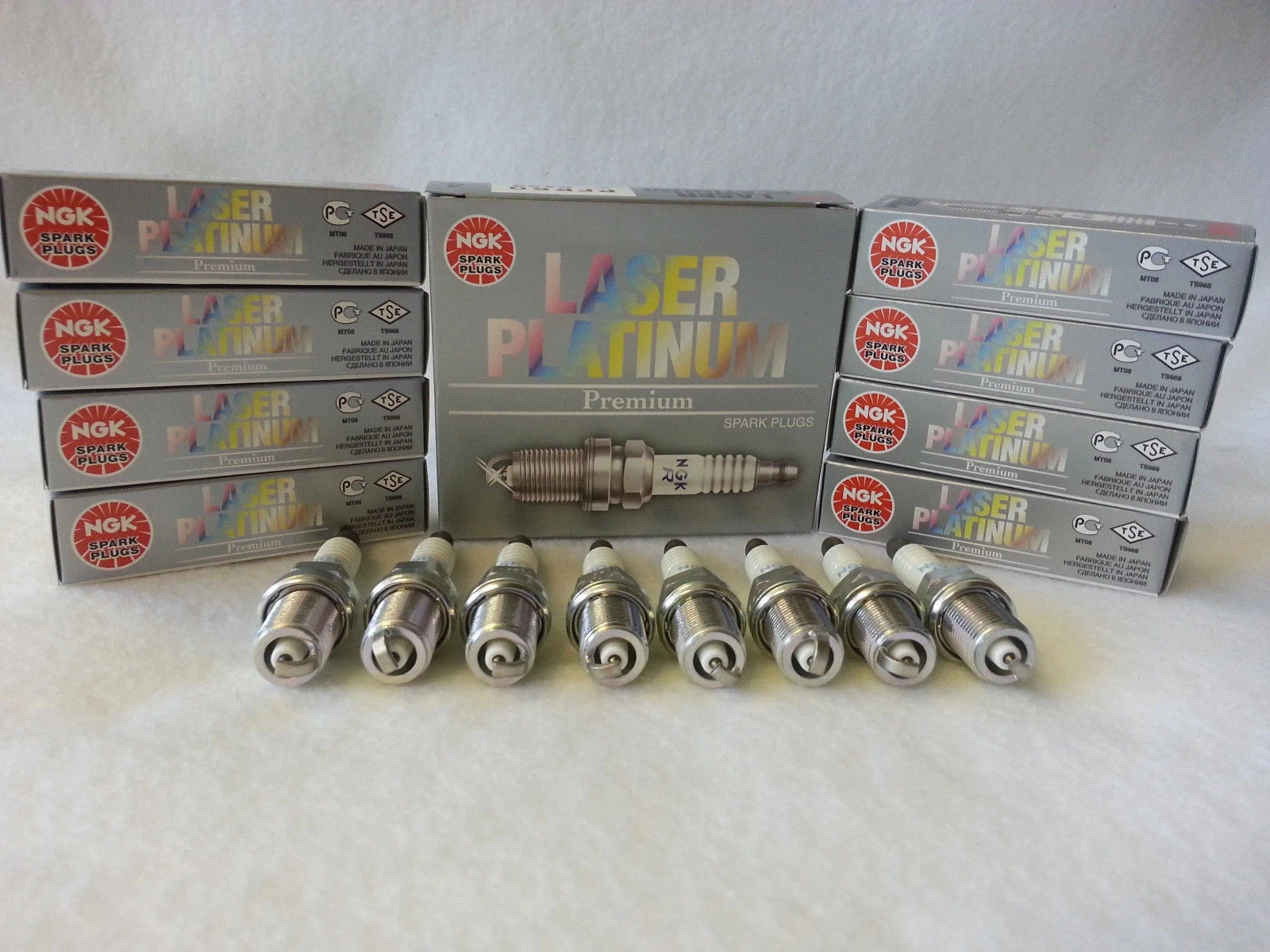 8 x NGK Spark Plugs Set - Laser Platinum OEM GM V8  PZTR5A-15 