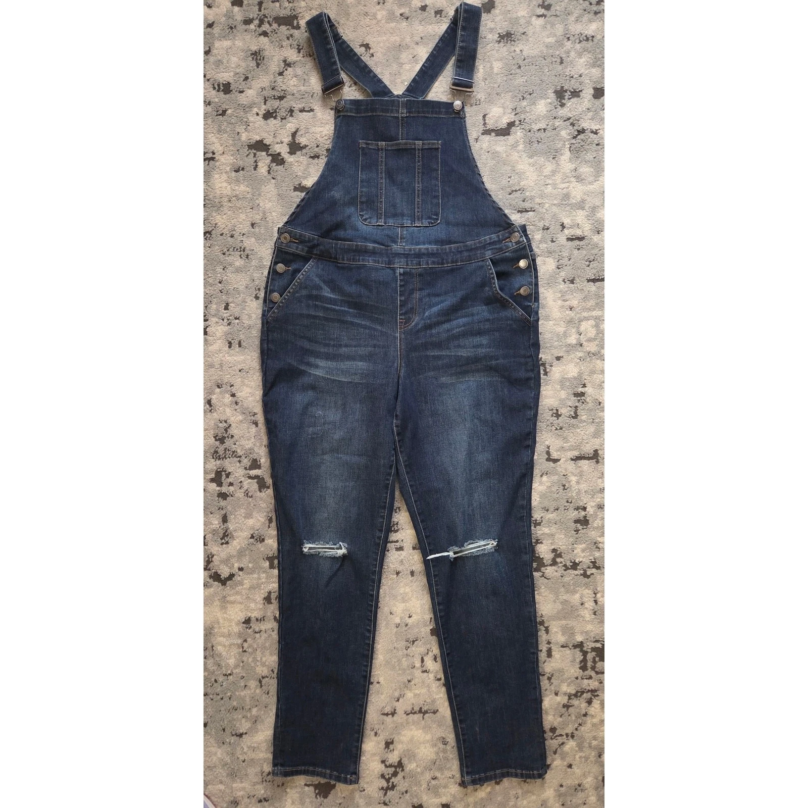 Maurices Dark Wash Distressed Overalls Stretchy Stylish Skinny Western Country