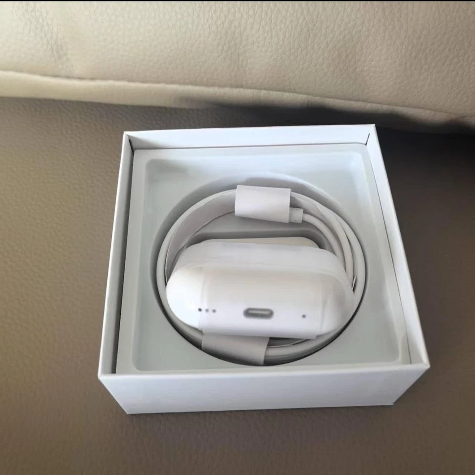 Apple AirPods Pro con Estuche de Carga Inalámbrico - Blanco - Imagen 3 de 4