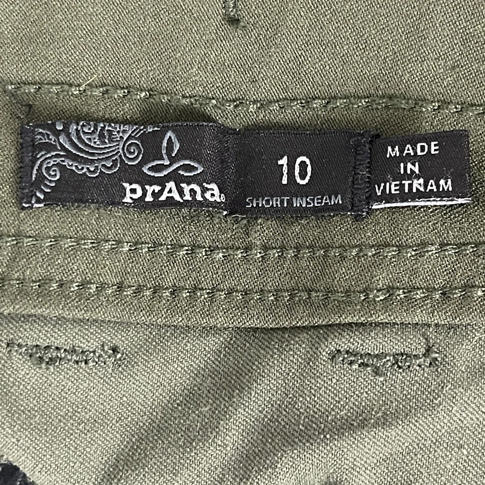 Pantalones Prana Halle para mujer 10 pantalones cortos de senderismo enrollables de nailon elásticos verde oliva Foto 2 de 4