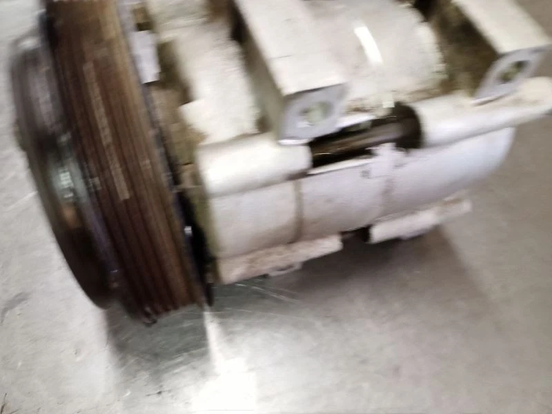 AC Compressor Clutch Assembly from 1989 Ford F150 4.9L 8792576 - Image 4 of 4