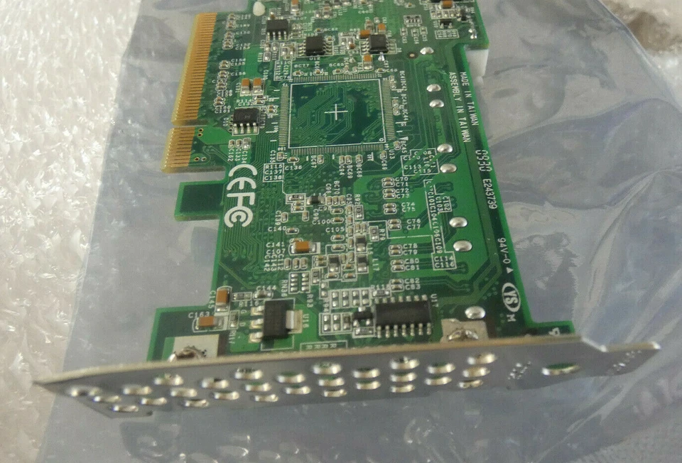 Areca ARC-1220-X4 4 port SATA II RAID Adapter card PCIe x8 - Image 3 of 4