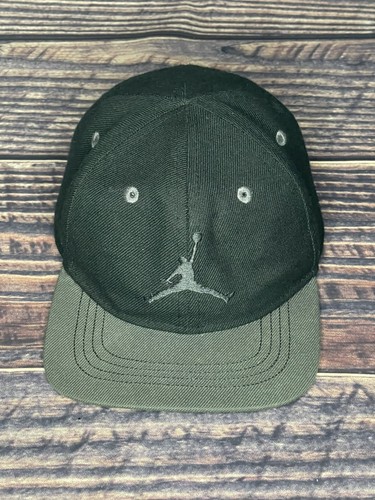 Jordan Black And Gray Flatbill Snapback 