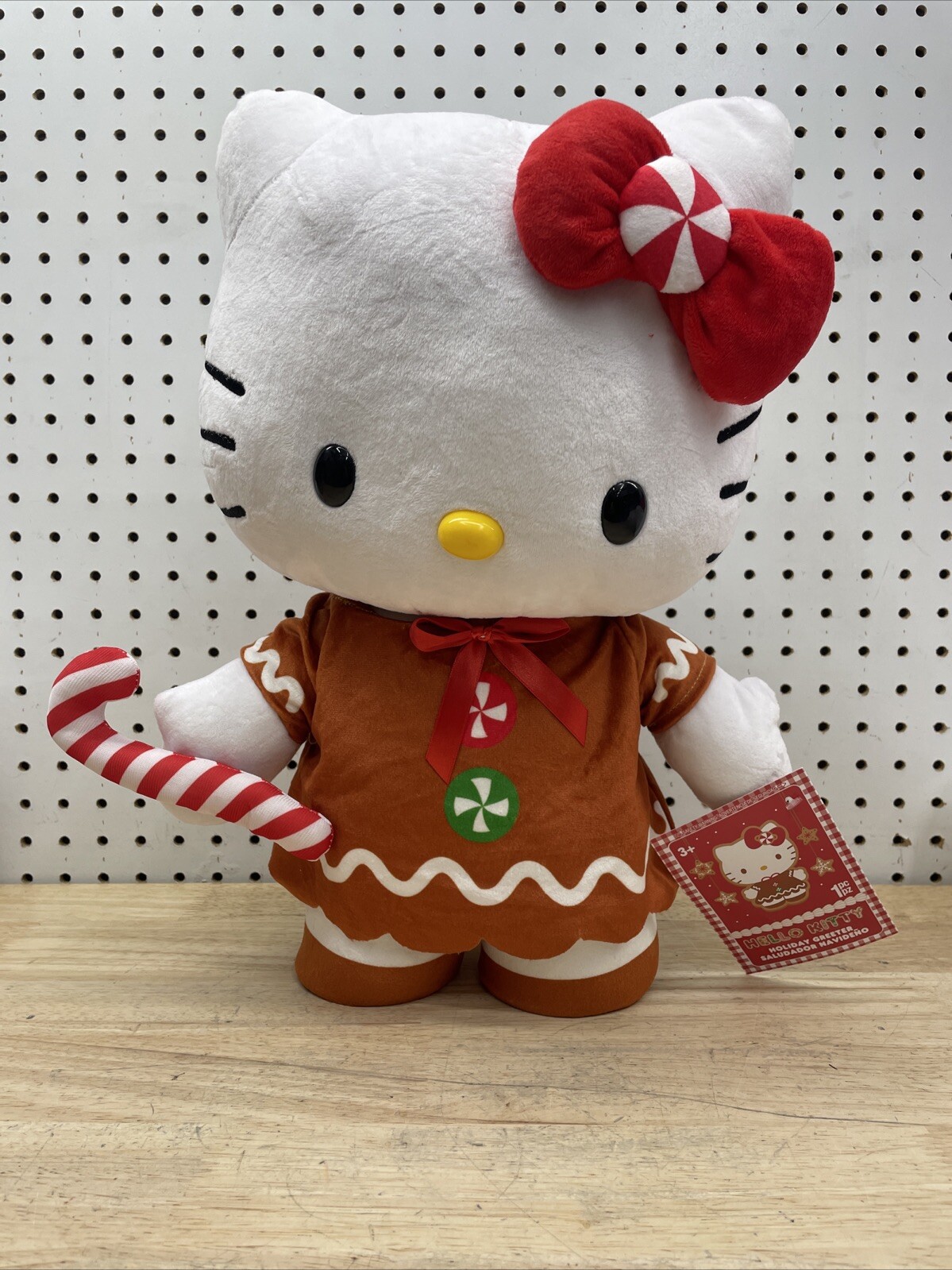 HELLO KITTY Gingerbread 16
