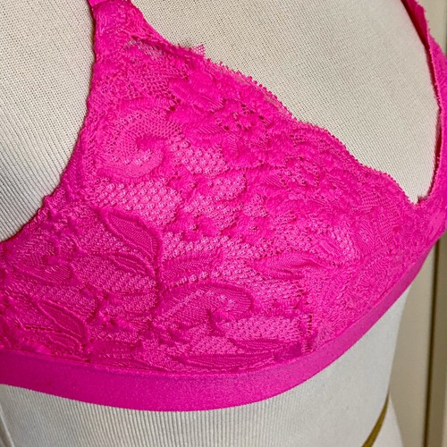 Xhiliration Neon Pink Lacy Bralette Medium - Picture 3 of 6