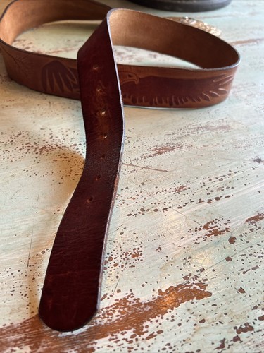 Beautiful CRUMRINE Jewlers BRONZE LETTER C Heavy Well Made in USA Belt & Buckle - Picture 10 of 12