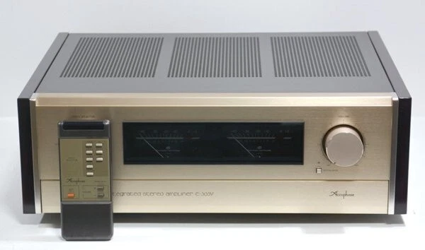 Accuphase E-305V Integrated Amplifier AC100V Working Properly #20980
