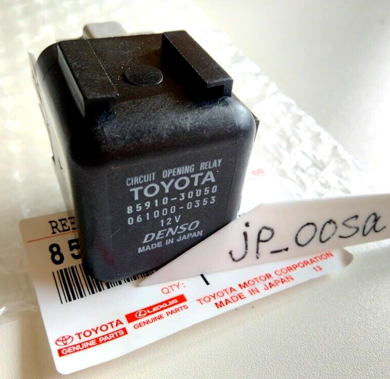 セットで Toyota Genuine Corolla CP AE86 Circuit Opening Relay EFI