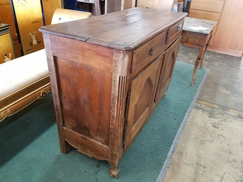 18TH C COUNTRY FRENCH 2 DOOR SIDEBOARD - Picture 2 of 11