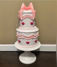 Large Valentines Day Decorative Cake With Pink Bow