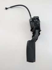 2014-2020 Maserati Ghibli Front Accelerator Gas Pedal Assembly 06700051800 2014-2020 Maserati Ghibli Front Accelerator Gas Pedal Assembly 06700051800