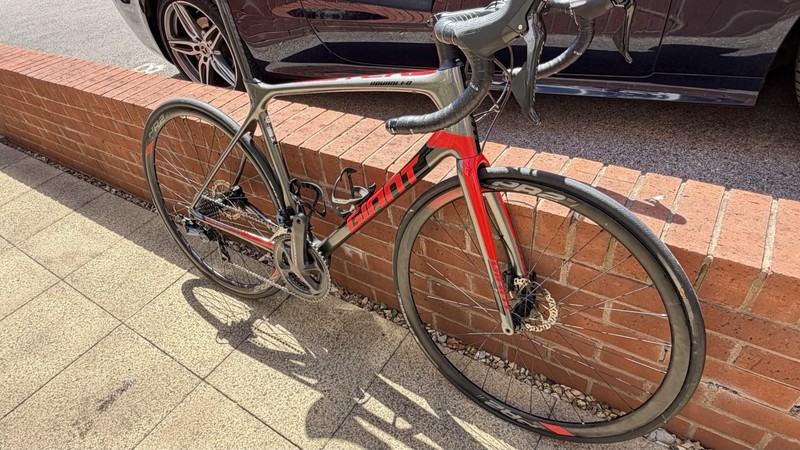 Giant TCR Advanced 1 Carbon Disc Road Bike M/L Ultegra