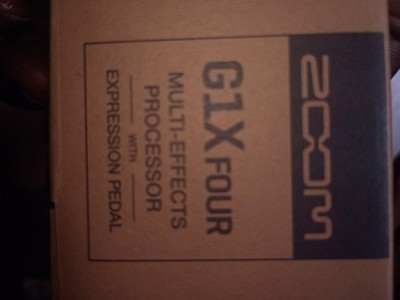 Zoom G1X Four Guitar Multi-Effects Processor with Expression Pedal