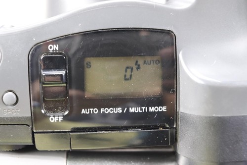 Olympus Infinity Superzoom 300 fotocamera reflex pellicola 35mm testata funzionante  - Foto 7 di 9