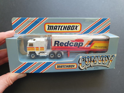 MATCHBOX CONVOY CY-8 KENWORTH BOX TRUCK REDCAP TRANSPORT UNPUNCHED