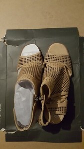 vince camuto kampbell