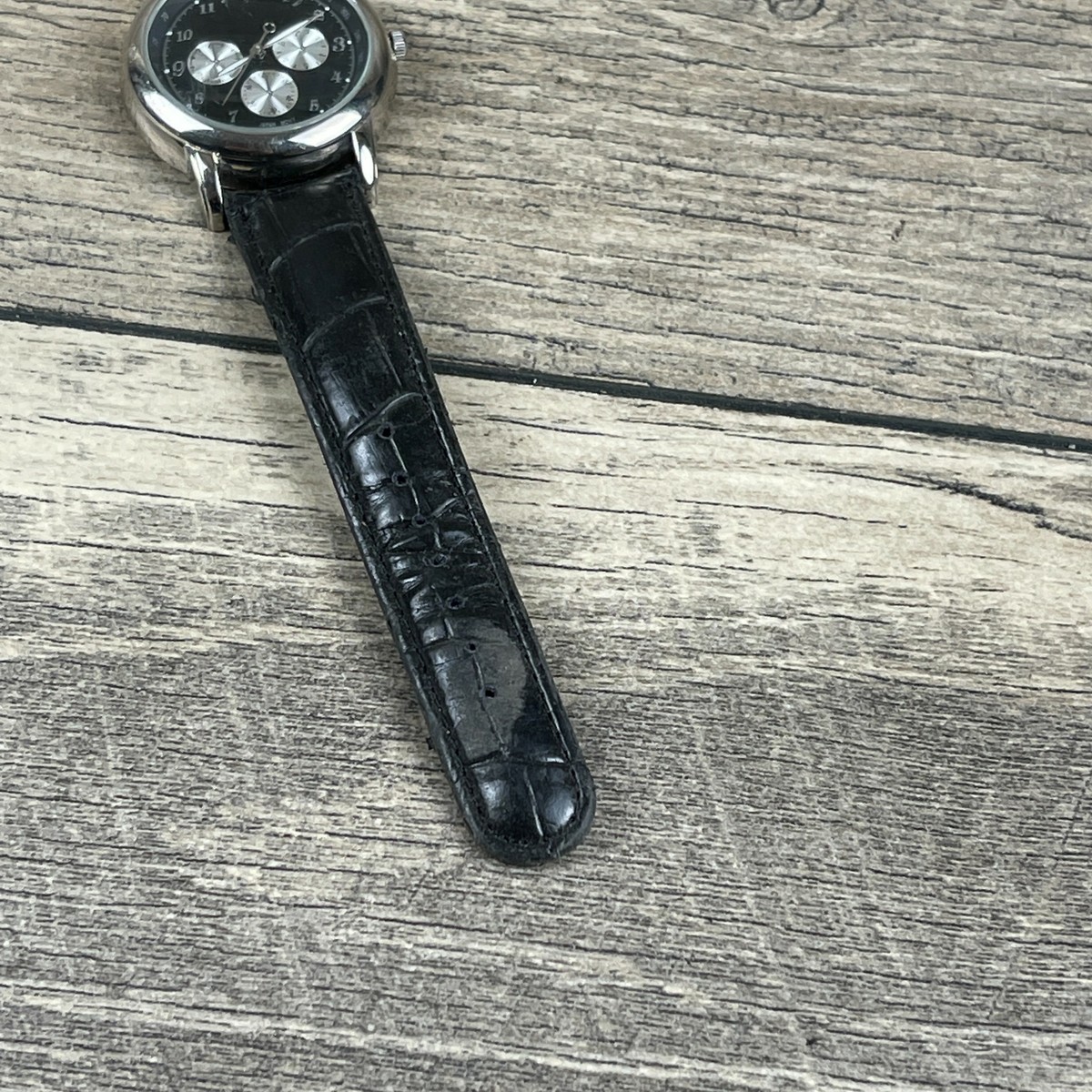 Men's Black Leather Analoge Black Dial Quartz Genuine Wrist Watch
