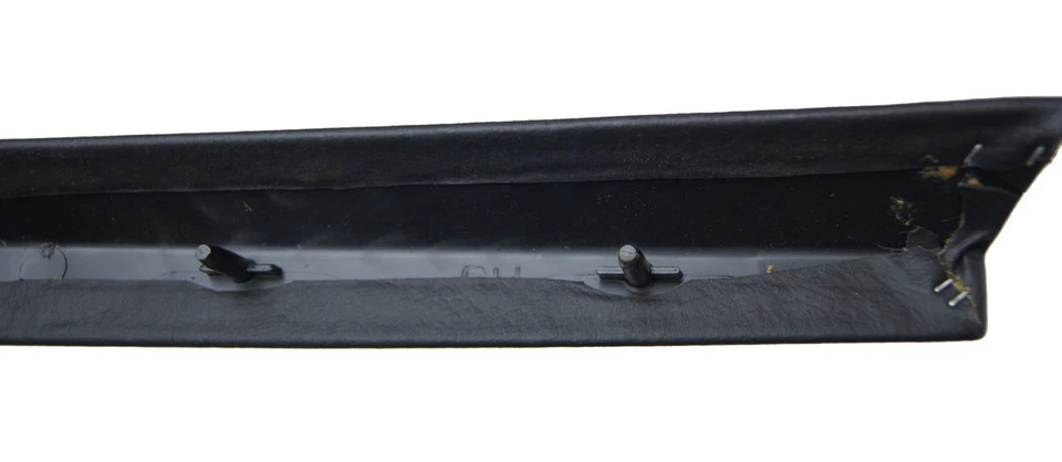 Corvette C4 1984-1989 panel de puerta moldura superior cupé lado derecho del pasajero nuevo GM 14094 Foto 2 de 4