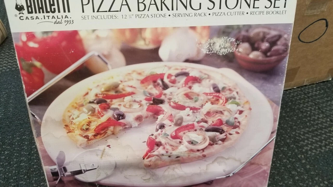 Bialetti 3 Piece Pizza Stone Set