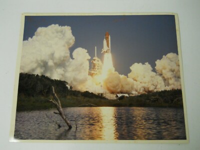 NASA Space Shuttle Launch 8 x 10 Photo KSC STS-29 Discovery March 3, 1989 