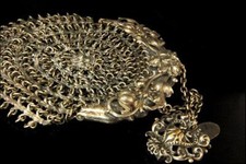 OLD ART NOUVEAU WOMEN IRIS FLOWER MESH SILVER PURSE CHATELAINE BELT CLIP BR